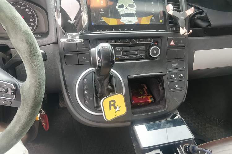 Used Volkswagen Multivan 2012 2.0 TSI Two-Wheel-Drive Luxury Edition Gear Lever