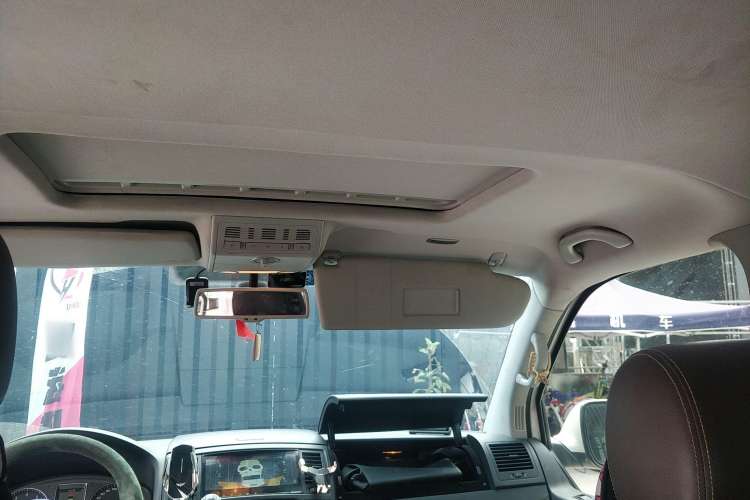 Used Volkswagen Multivan 2012 2.0 TSI Two-Wheel-Drive Luxury Edition Headliner