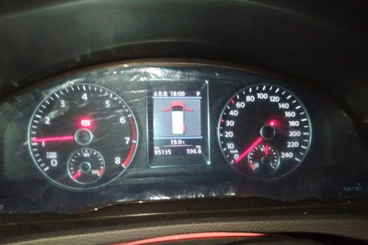 Used Volkswagen Multivan 2012 2.0 TSI Four-Wheel Drive Deluxe Edition Instrument Cluster