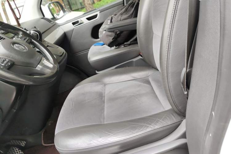 Used Volkswagen Multivan 2012 2.0 TSI Two-Wheel Drive Business Edition Left Front Seat