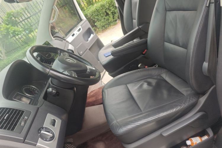 Used Volkswagen Multivan 2012 2.0 TSI Two-Wheel-Drive Luxury Edition Left Front Seat