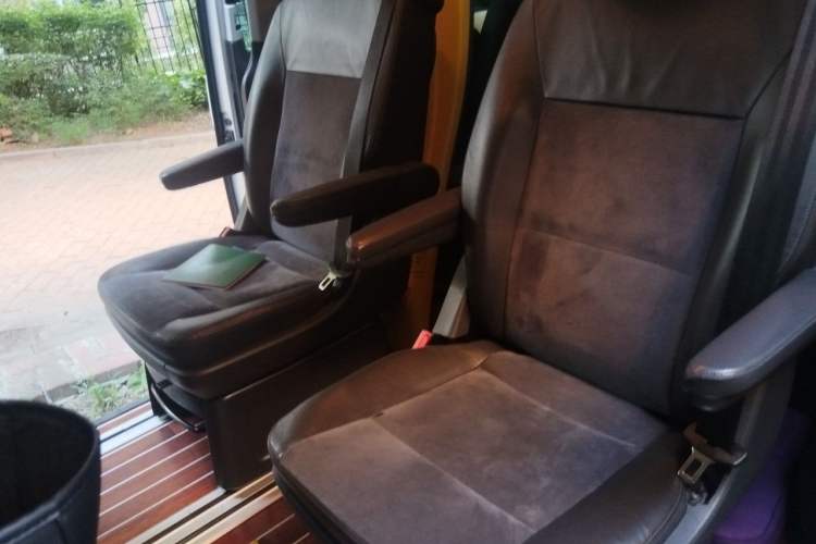 Used Volkswagen Multivan 2012 2.0 TSI Two-Wheel Drive Business Edition Left Rear Seat