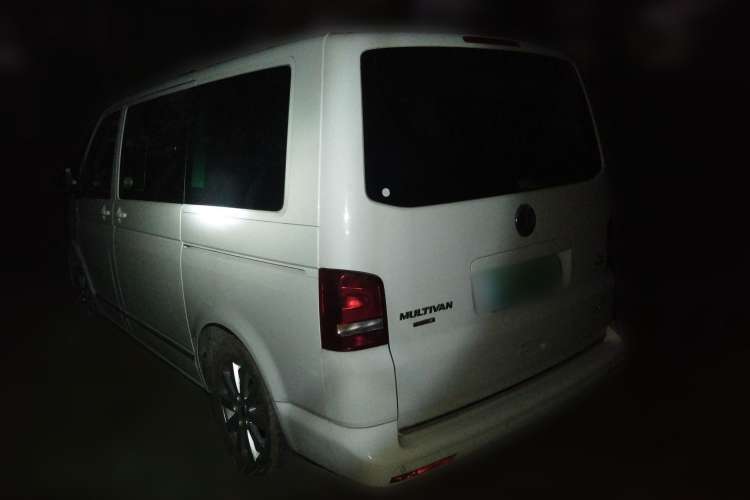 Used Volkswagen Multivan 2012 2.0 TSI Four-Wheel Drive Deluxe Edition Rear Left 45 Deg
