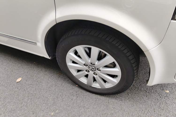 Used Volkswagen Multivan 2012 2.0 TSI Two-Wheel Drive Business Edition Right Front Wheel Hub