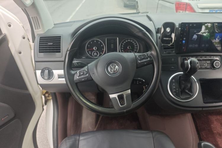 Used Volkswagen Multivan 2012 2.0 TSI Two-Wheel-Drive Luxury Edition Steering Wheel