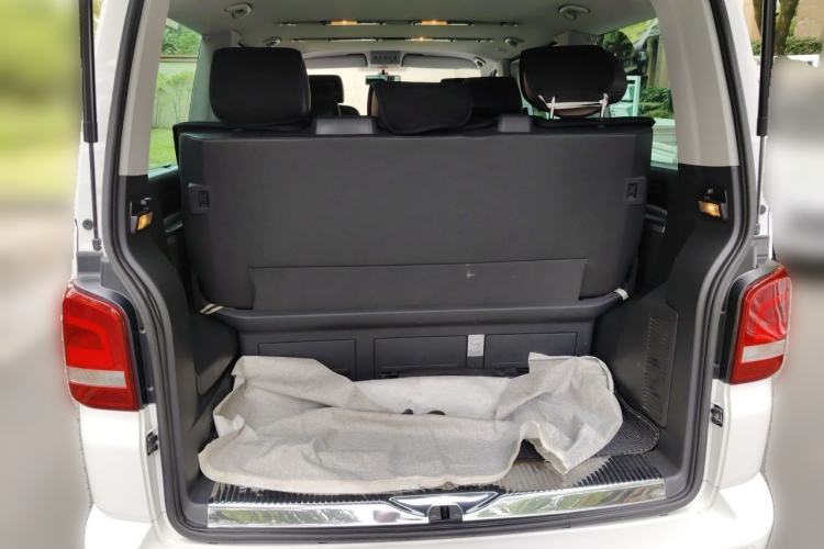 Used Volkswagen Multivan 2012 2.0 TSI Two-Wheel Drive Business Edition Trunk