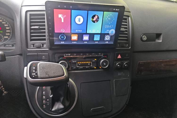 Used Volkswagen Multivan 2012 2.0 TSI Two-Wheel Drive Business Edition Audio And AC Panel