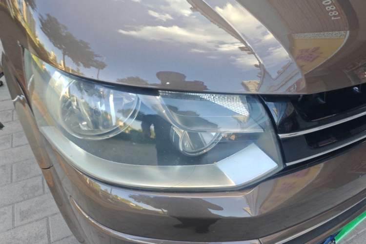 Used Volkswagen Multivan 2012 2.0 TSI Two-Wheel Drive Business Edition Right Front Headlight