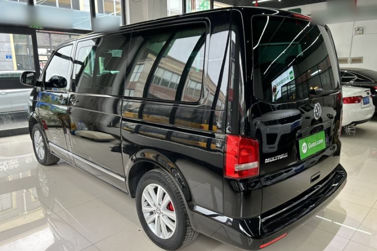 Used Volkswagen Multivan 2014 2.0 TSI Four-Wheel-Drive Executive Edition Exterior 2