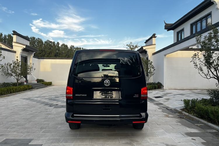 Used Volkswagen Multivan 2014 2.0 TSI Four-Wheel-Drive Executive Edition Exterior 7