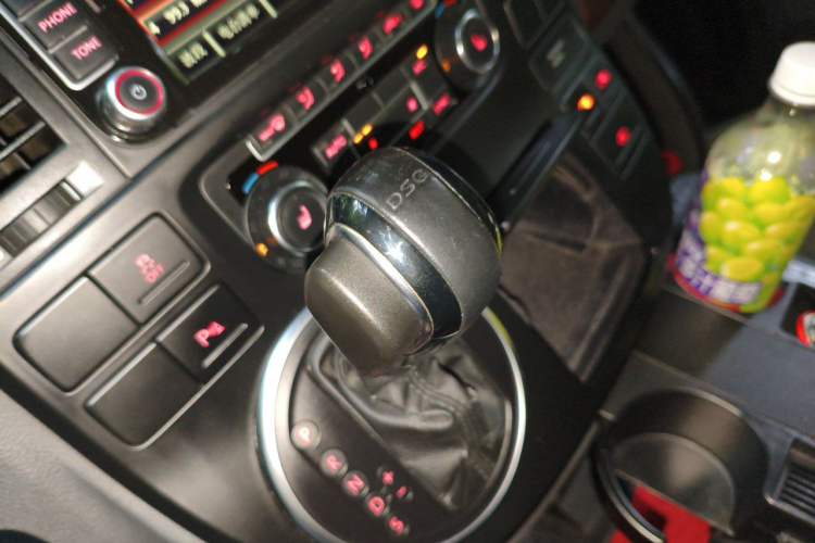 Used Volkswagen Multivan  Gear Lever