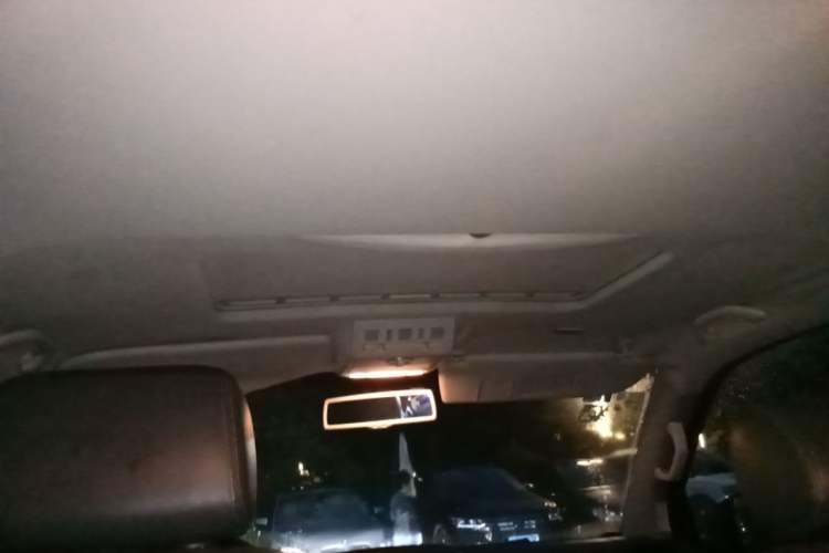 Used Volkswagen Multivan 2014 2.0 TSI Four-Wheel-Drive Executive Edition Headliner
