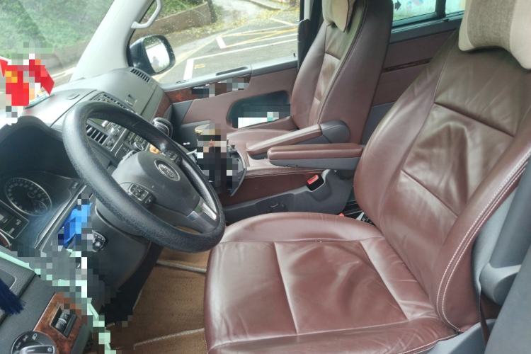 Used Volkswagen Multivan 2014 2.0 TSI Four-Wheel-Drive Executive Edition Left Front Seat