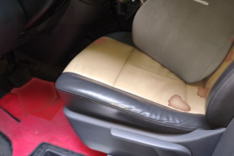 Used Volkswagen Multivan  Left Front Seat
