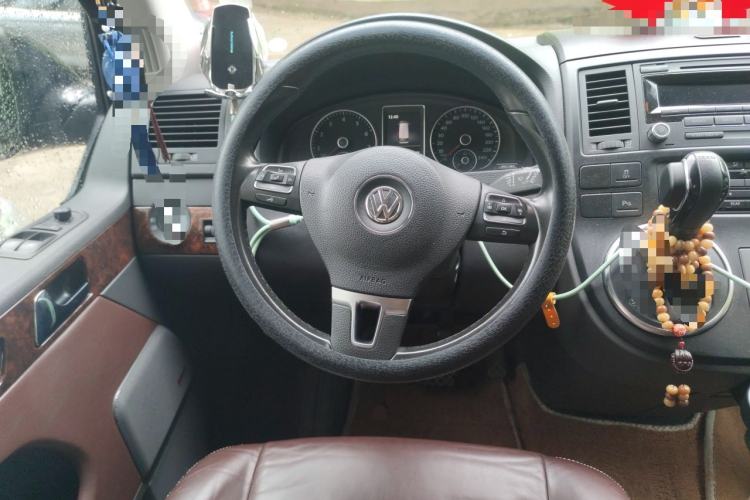 Used Volkswagen Multivan 2014 2.0 TSI Four-Wheel-Drive Executive Edition Steering Wheel
