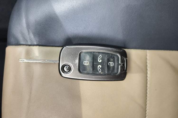 Used Volkswagen Multivan 2014 2.0 TSI Four-Wheel-Drive Executive Edition Vehicle Key