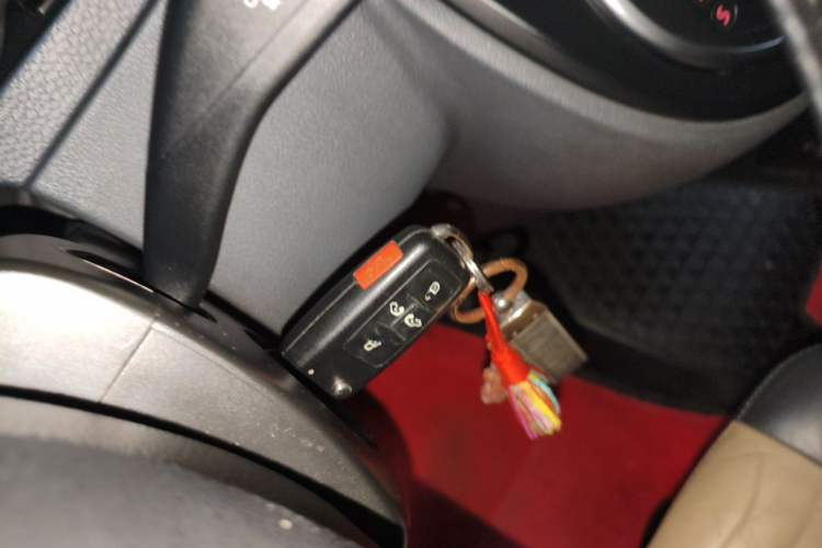 Used Volkswagen Multivan  Vehicle Key