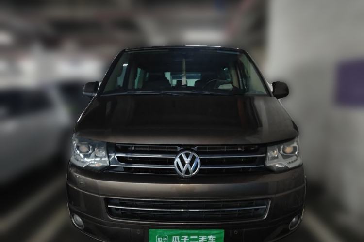 Used Volkswagen Multivan 2014 2.0 TSI Four-Wheel-Drive Executive Edition Front