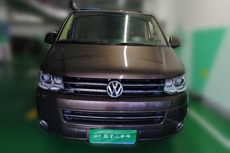 Used Volkswagen Multivan 2014 2.0 TSI Four-Wheel-Drive Executive Edition Front