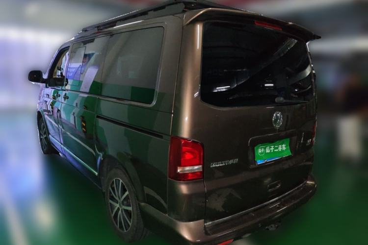 Used Volkswagen Multivan 2014 2.0 TSI Four-Wheel-Drive Executive Edition Rear Left 45 Deg