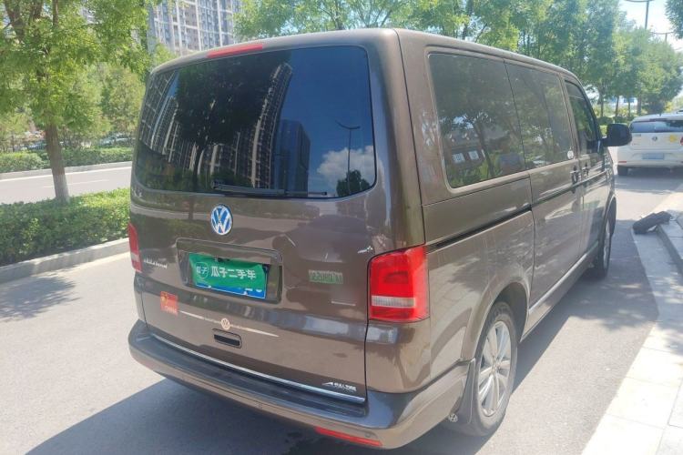 Used Volkswagen Multivan  Rear Right 45 Deg
