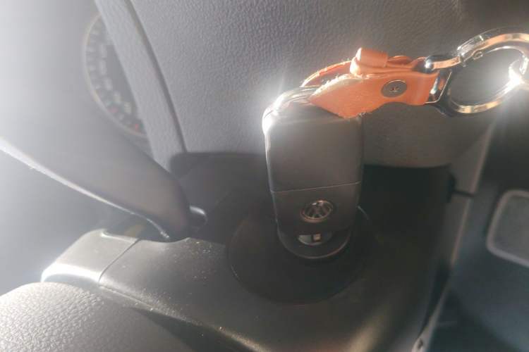 Used Volkswagen Multivan  Vehicle Key