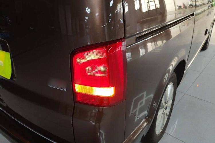 Used Volkswagen Multivan 2014 2.0 TSI Four-Wheel-Drive Executive Edition Right Rear Taillight