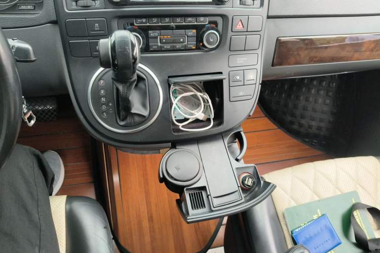 Used Volkswagen Multivan  Gear Lever