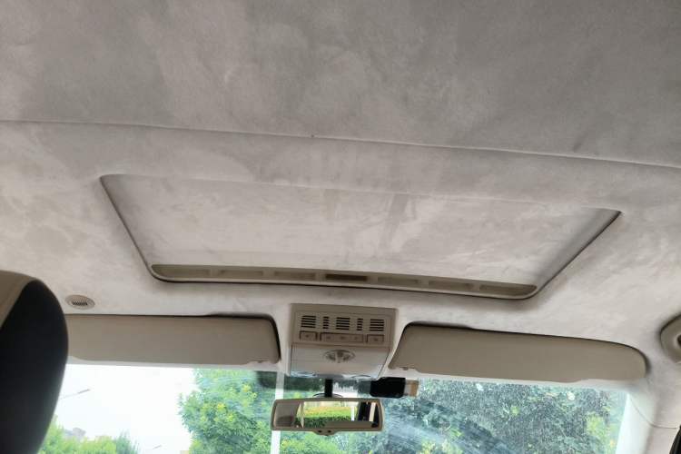 Used Volkswagen Multivan  Headliner
