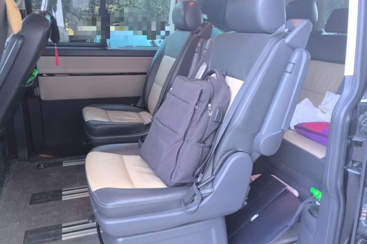 Used Volkswagen Multivan 2015 2.0 TSI Four-Wheel Drive 65th Anniversary Limited Edition Left Rear Seat