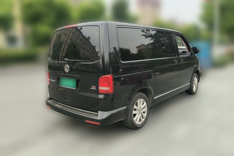 Used Volkswagen Multivan  Rear Right 45 Deg