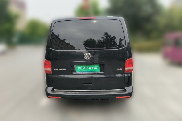 Used Volkswagen Multivan  Rear