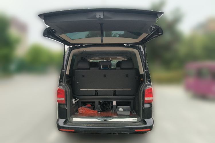 Used Volkswagen Multivan  Trunk
