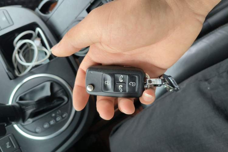 Used Volkswagen Multivan  Vehicle Key