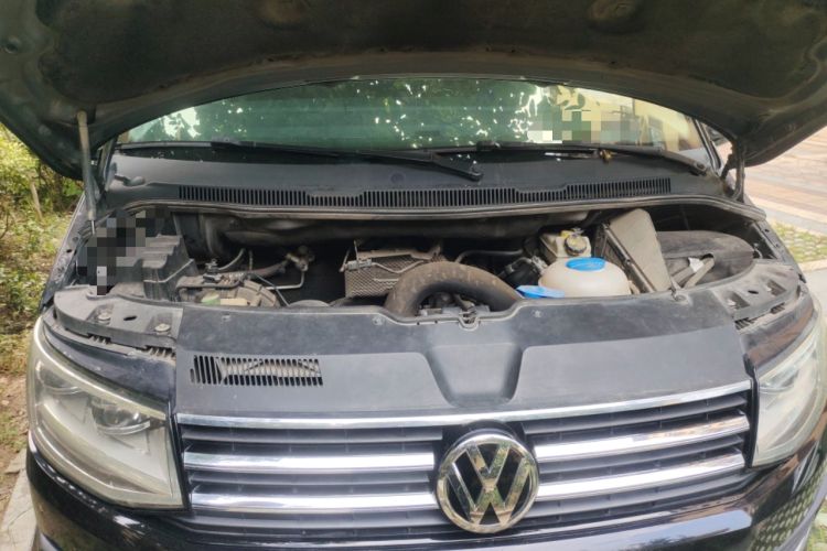 Used Volkswagen Multivan 2016 2.0 TSI Two-Wheel Drive Luxury Edition 7 Seats Engine Bay