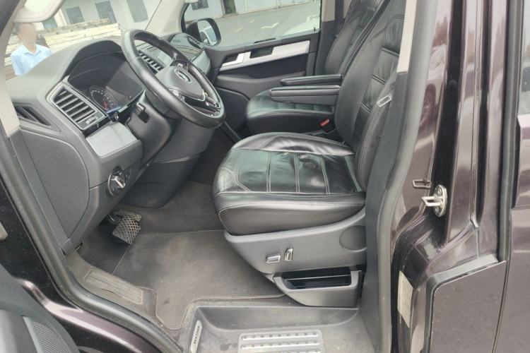 Used Volkswagen Multivan 2016 2.0 TSI 4x4 Premium Edition 7-Seater Left Front Seat