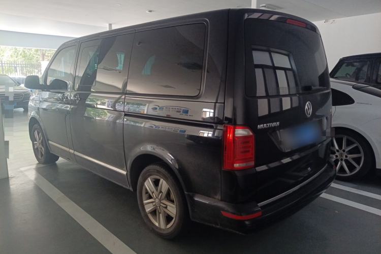 Used Volkswagen Multivan 2016 2.0 TSI Two-Wheel Drive Luxury Edition 7 Seats Rear Left 45 Deg