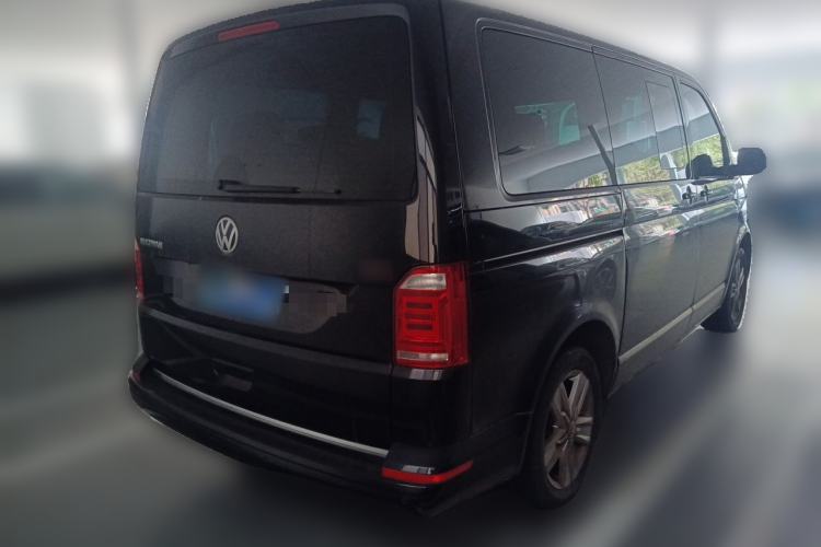 Used Volkswagen Multivan 2016 2.0 TSI Two-Wheel Drive Luxury Edition 7 Seats Rear Right 45 Deg
