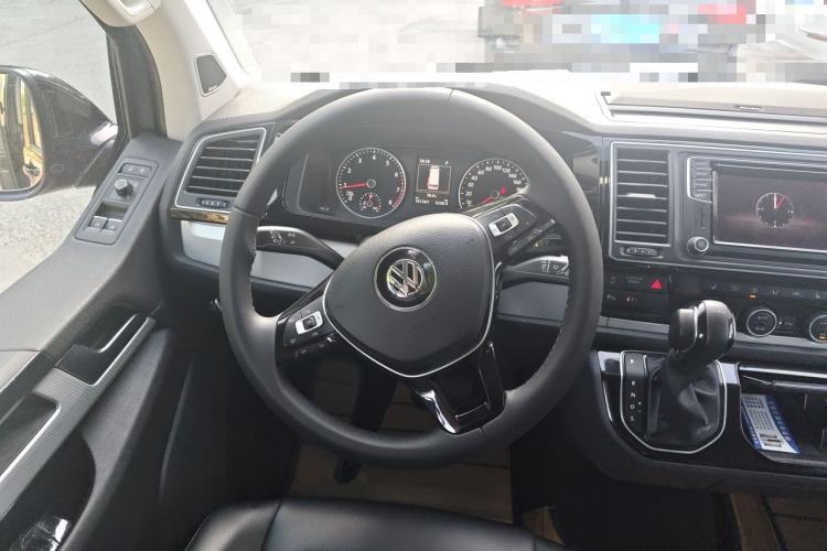 Used Volkswagen Multivan 2016 2.0 TSI 4x4 Premium Edition 7-Seater Steering Wheel