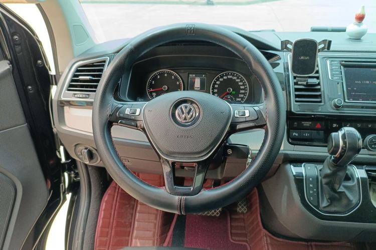 Used Volkswagen Multivan 2016 2.0 TSI 4x4 Premium Edition 7-Seater Steering Wheel