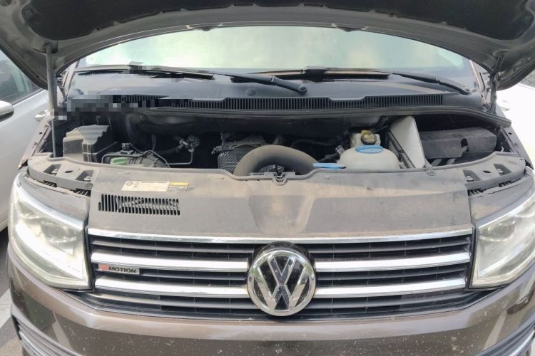 Used Volkswagen Multivan 2016 2.0 TSI 4x4 Premium Edition 7-Seater Engine Bay