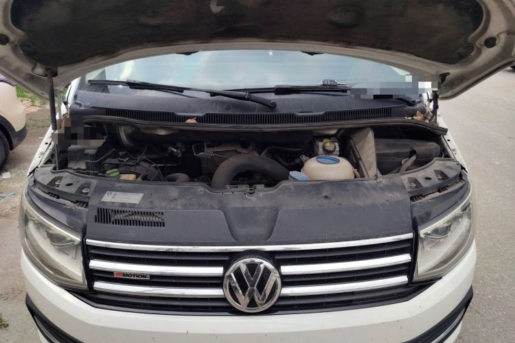 Used Volkswagen Multivan 2016 2.0 TSI 4x4 Premium Edition 7-Seater Engine Bay