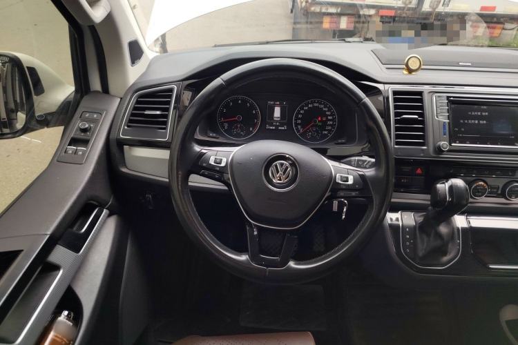 Used Volkswagen Multivan 2016 2.0 TSI 4x4 Premium Edition 7-Seater Steering Wheel