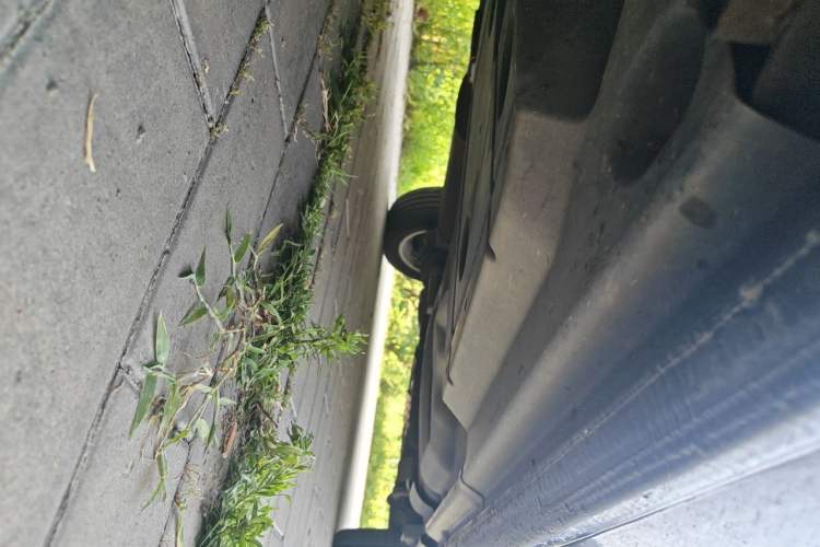 Used Volkswagen Multivan  Chassis Front Left