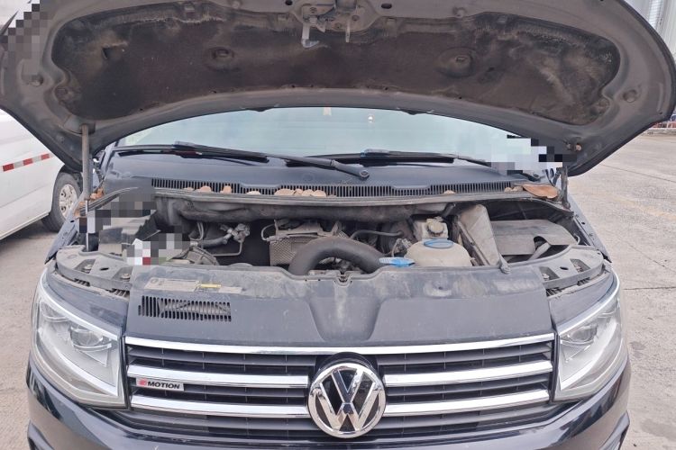 Used Volkswagen Multivan 2017 2.0 TSI 4x4 Prestige Edition 7-Seater Engine Bay