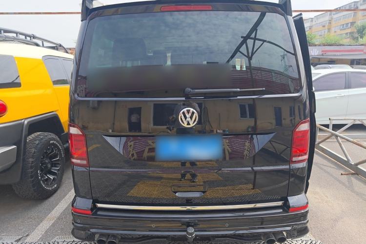 Used Volkswagen Multivan 2017 2.0 TSI 4x4 Prestige Edition 7-Seater Exterior 4