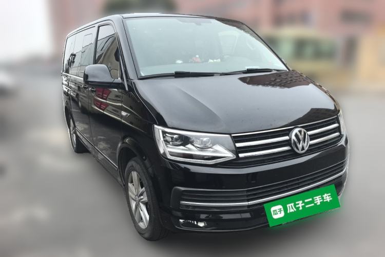 Used Volkswagen Multivan 2017 2.0 TSI Two-Wheel Drive Luxury Edition 7 Seats Front Right 45 Deg