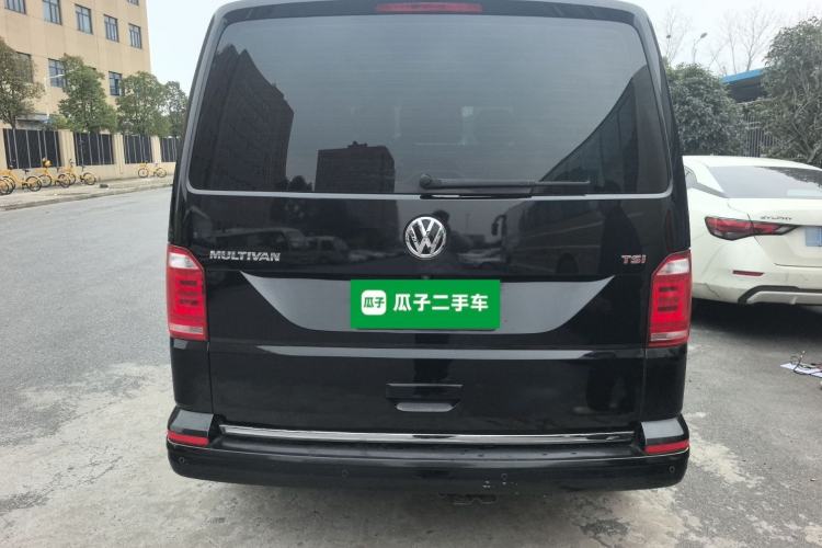 Used Volkswagen Multivan 2017 2.0 TSI Two-Wheel Drive Luxury Edition 7 Seats Rear
