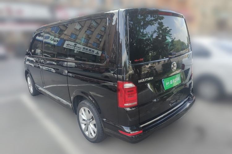 Used Volkswagen Multivan 2017 2.0 TSI Two-Wheel Drive Luxury Edition 7 Seats Rear Left 45 Deg