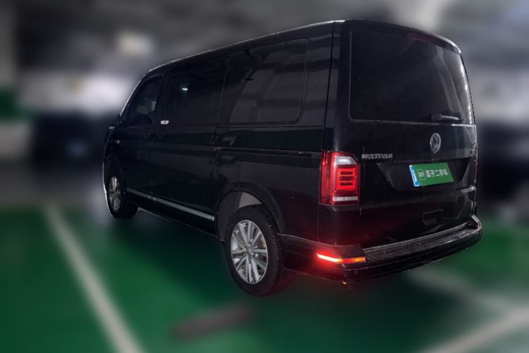 Used Volkswagen Multivan 2017 2.0 TSI 4x4 Explorer Edition 7-Seater Rear Left 45 Deg